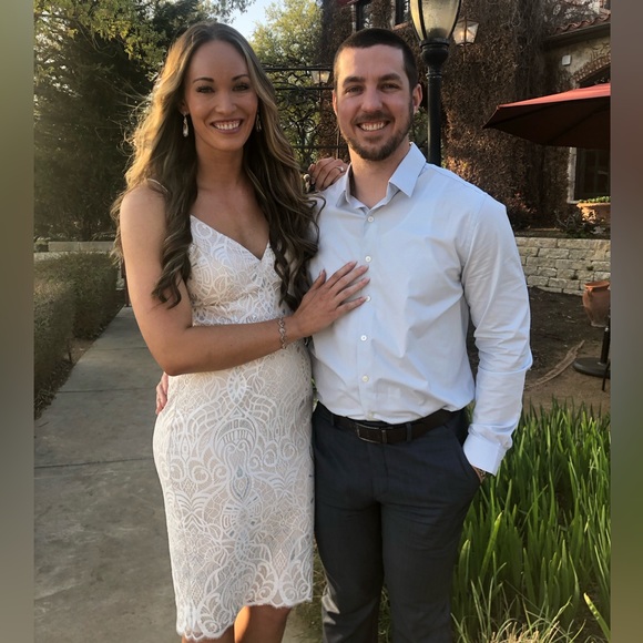 Vince Camuto Dresses & Skirts - Vince Camuto size 8 white dress